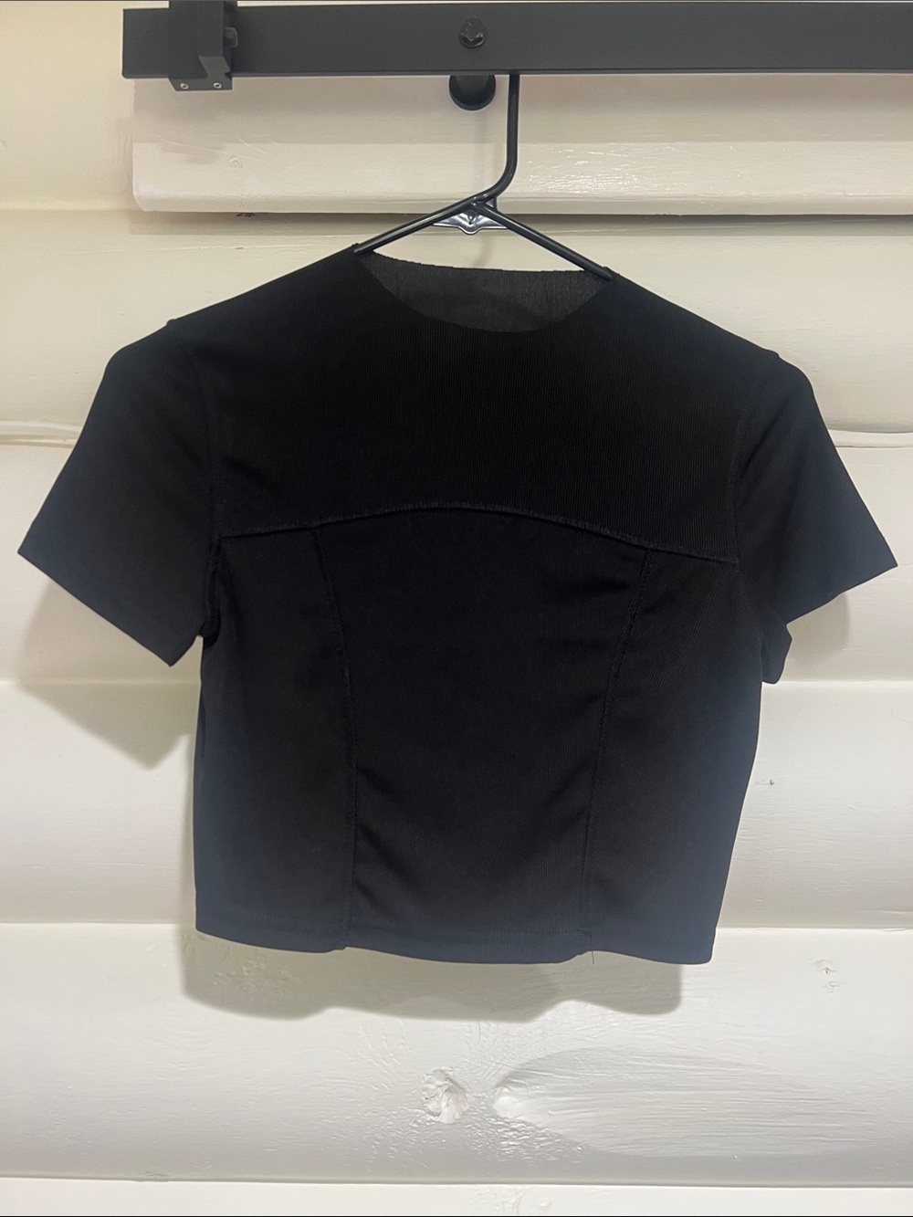 SHEIN Black Short-Sleeve Structured Crop Top